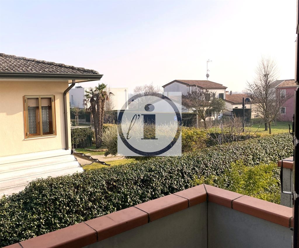 Villetta a schiera in affitto